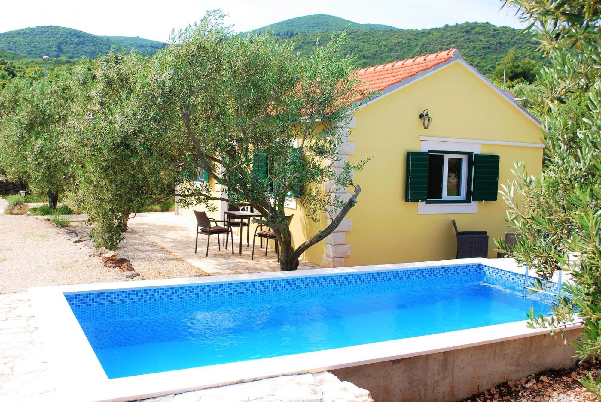 Вилла Vineyard House & Olive Grove House Рачишче Экстерьер фото